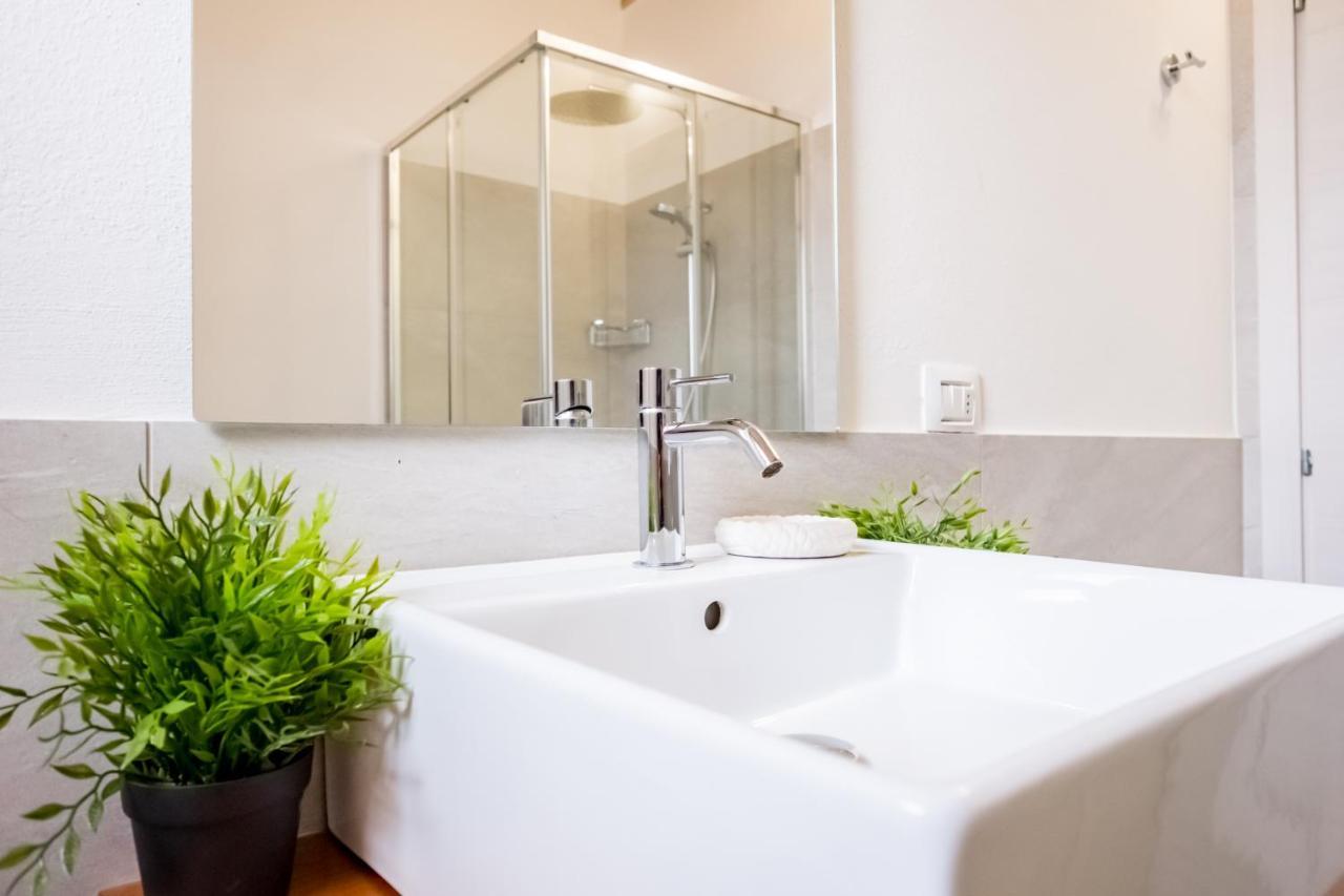 Appartement Residenza Gelsomino à Desenzano del Garda Extérieur photo